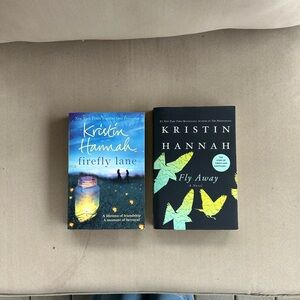 Kristin Hannah Book Set - Firefly Lane & Fly Away
